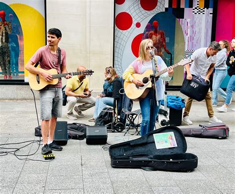 what is busking in music what does it mean to be a musical busker